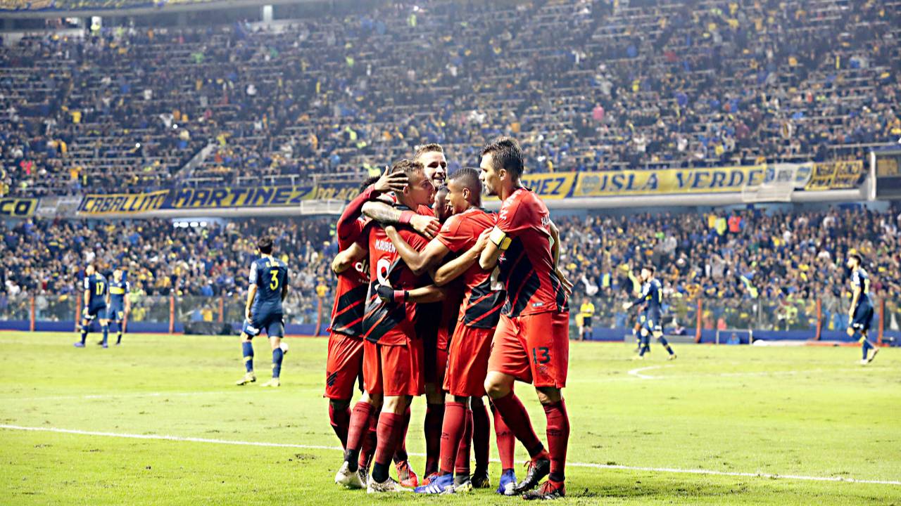 Ainda há tempo. Chegou a hora de o Athletico ser, de uma vez por todas, El Paranaense