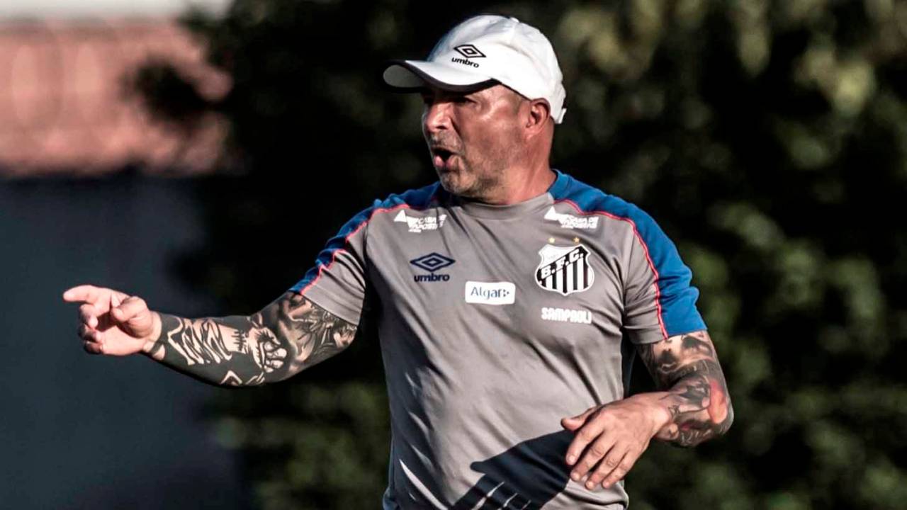 Ainda é cedo, mas o futebol reage. E ninguém está pedindo futebol arte