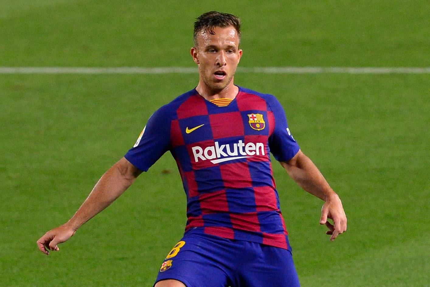 O elogiado futebol europeu e suas “pedaladas”. Não em campo, mas em contratações