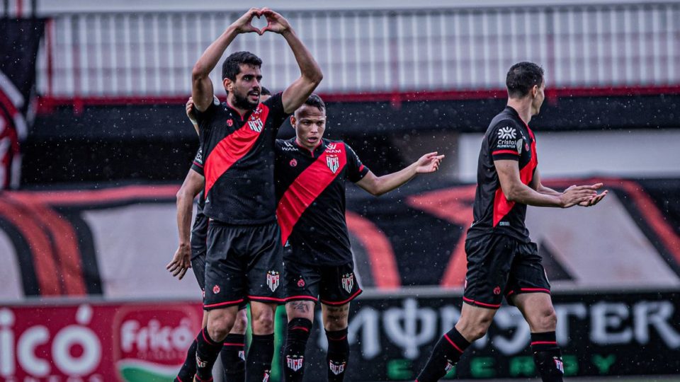 E se for para pênaltis? Veja quais são os pontos fortes e fracos de São  Paulo e Flamengo