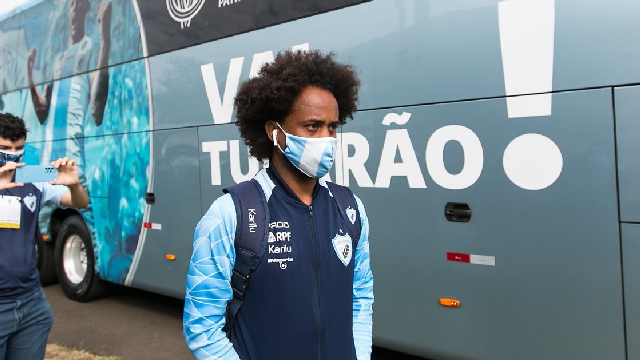 Londrina divulga vídeo em que Celsinho é chamado de “macaco” em jogo contra o Brusque