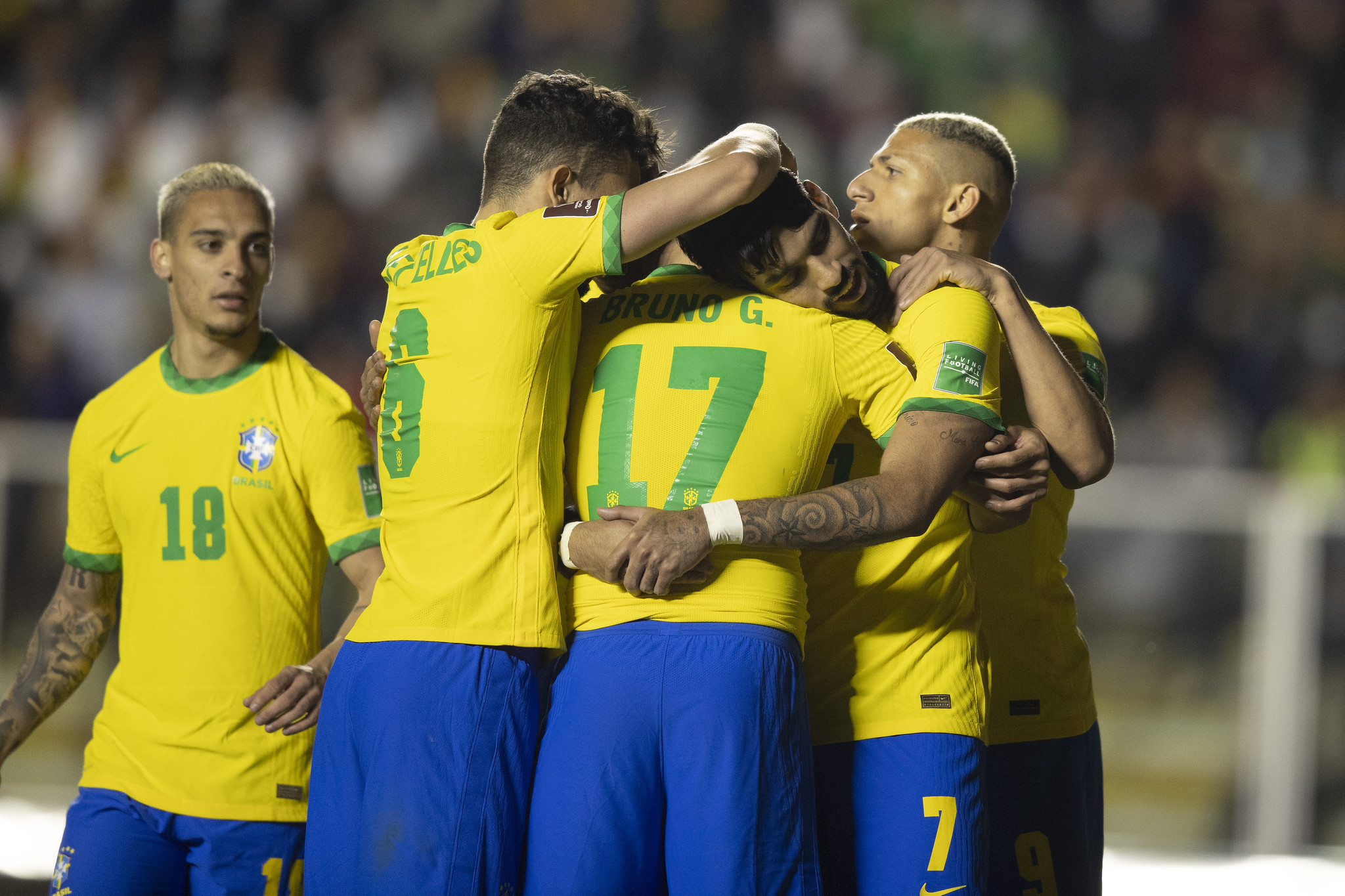 Ranking da Fifa: Brasil aumenta diferença na liderança em última  atualização antes da Copa; confira