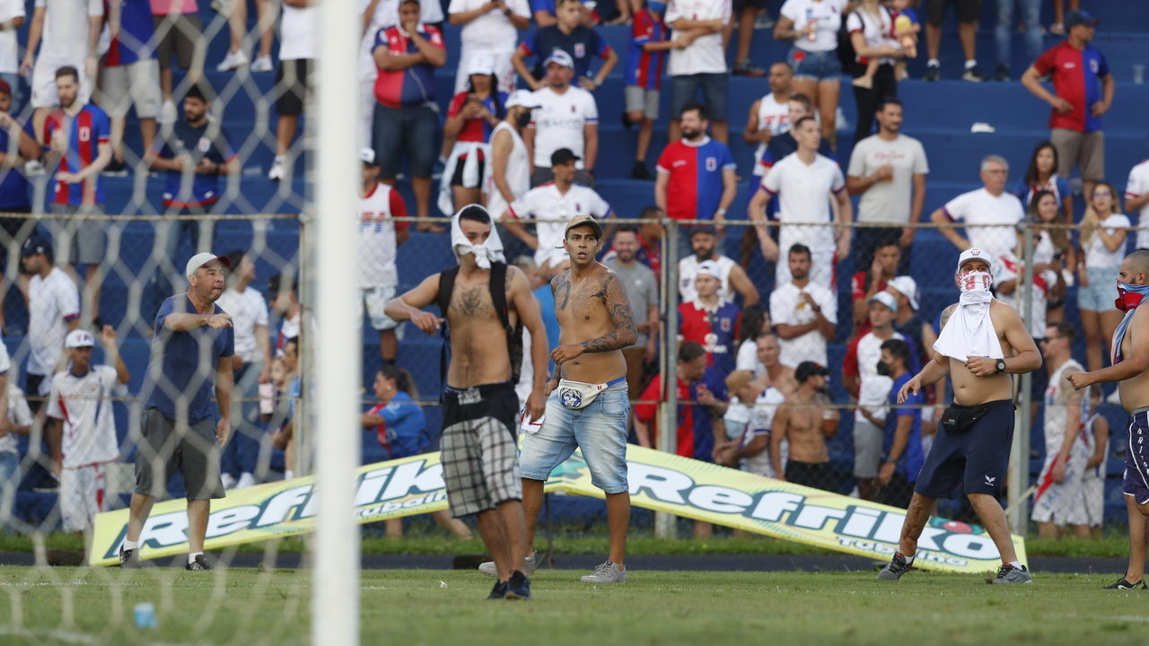 Invasão na Vila Capanema.