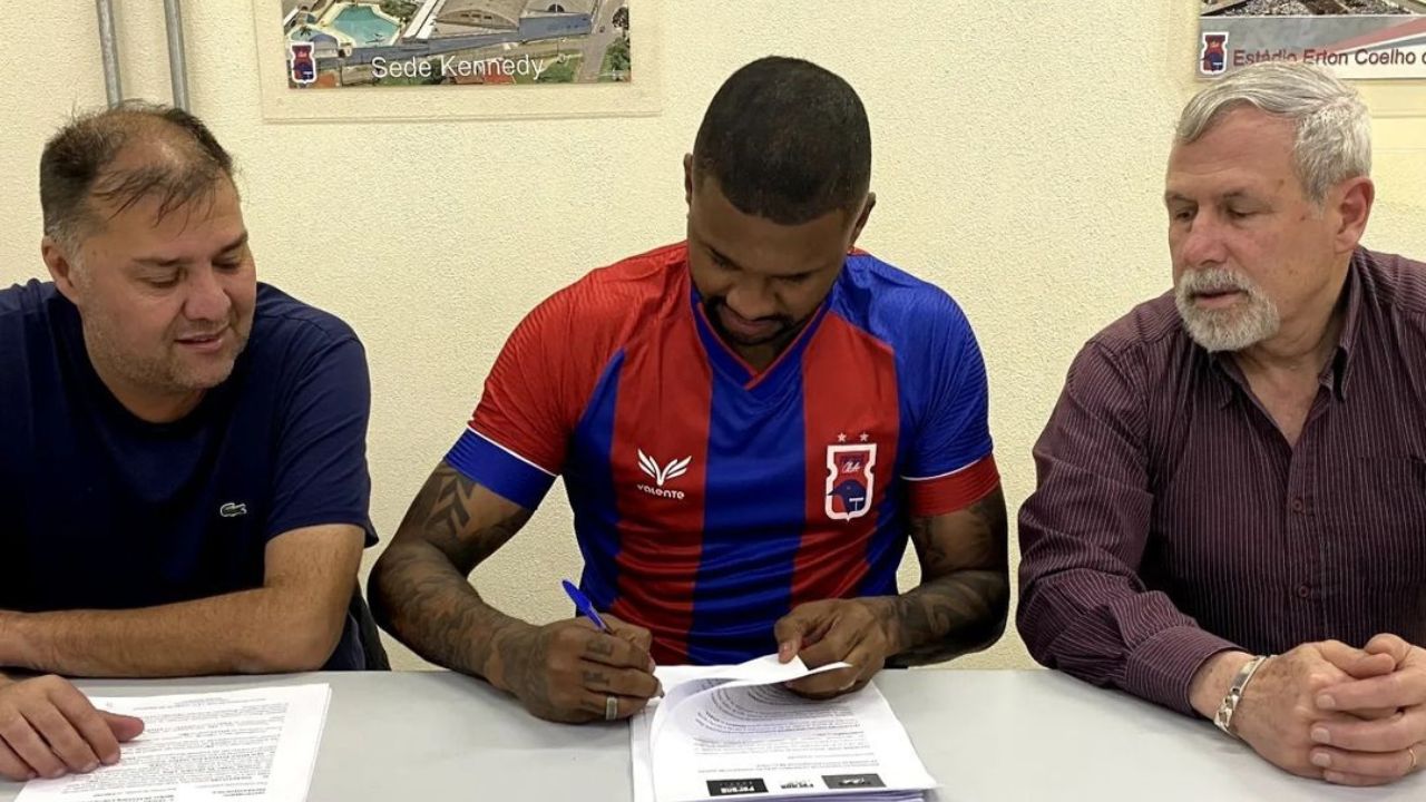 Goleiro Felipe assinou contrato até agosto de 2023