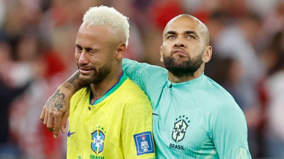 Neymar e Daniel Alves, do Brasil