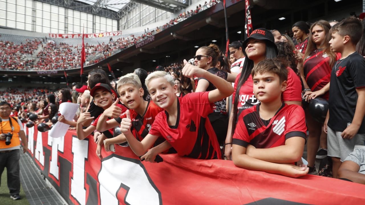  Athletico consegue liberação do TJD-PR para ter público restrito em três jogos na Arena 