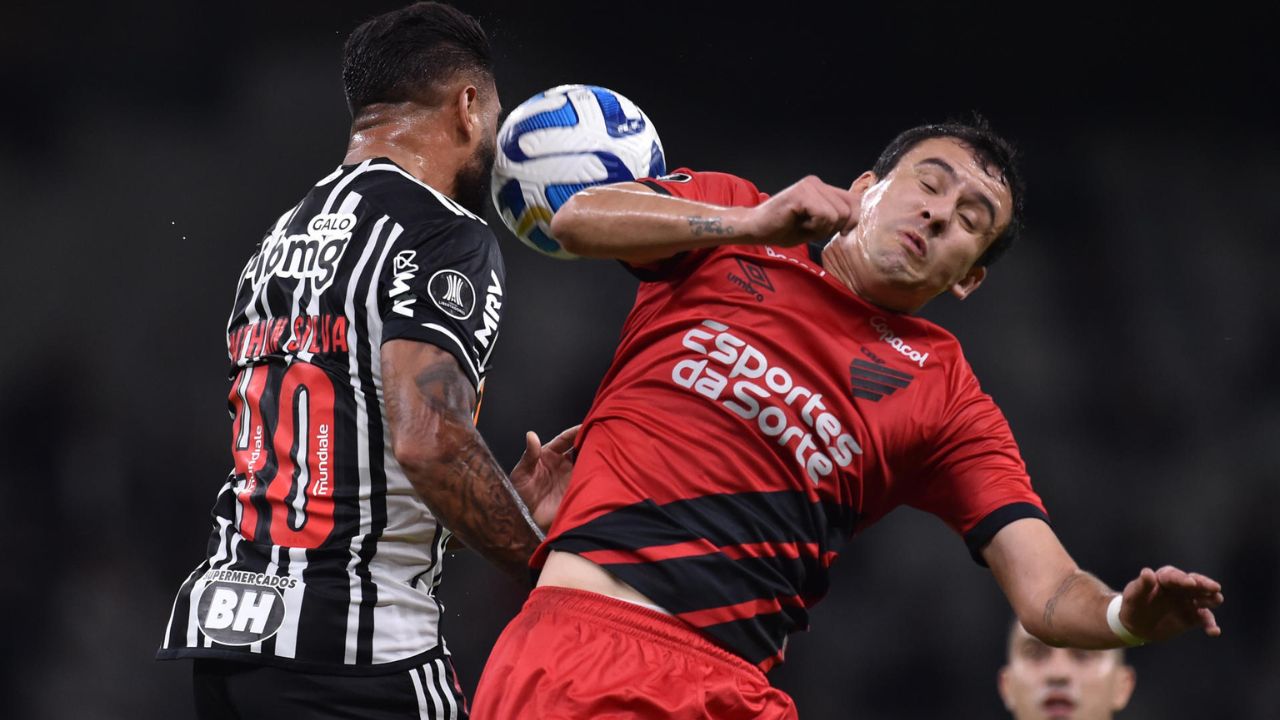 Comportamento defensivo contra o Galo preocupa jogadores do Athletico: “Recuamos”