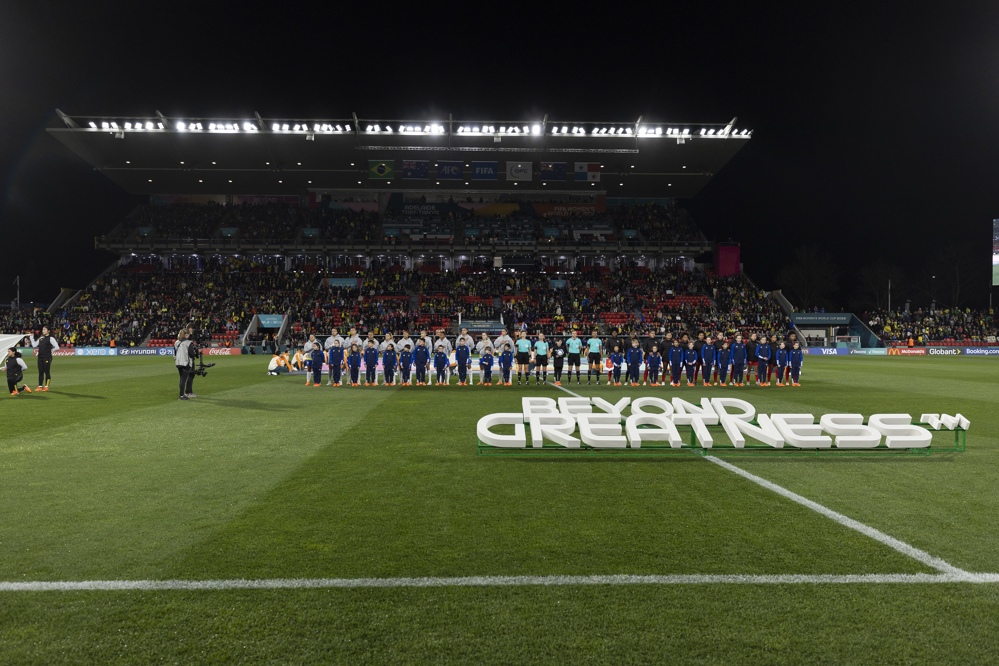 Público da 1ª rodada da Copa do Mundo feminina é 54% maior do que o da edição passada