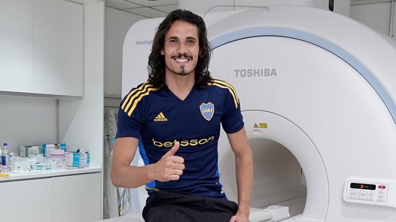 Cavani assume camisa 10 do Boca Jrs: “Melhor clube para dar últimos passos da carreira”