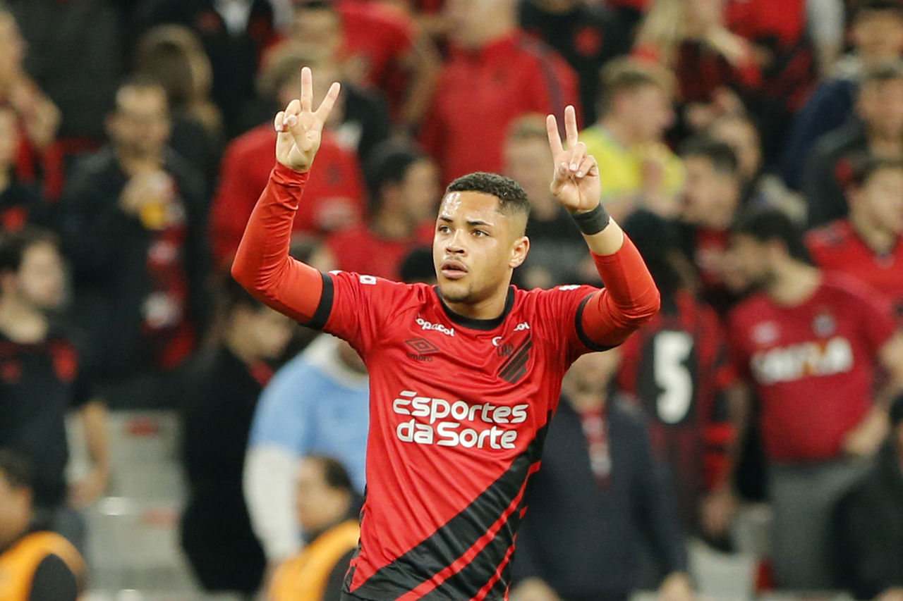 Raio-X de Vitor Roque: veja detalhes dos 20 gols da joia do Athletico