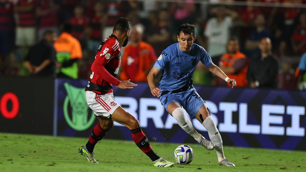 Pablo destaca força do grupo e fala em “missão” do Athletico por Libertadores