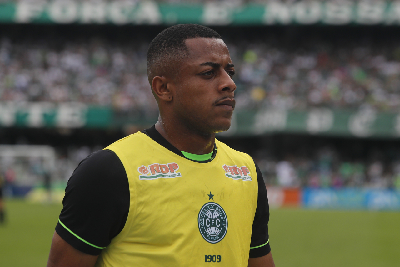 Ex-Coritiba é banido do futebol; Alef Manga tem suspensão mantida