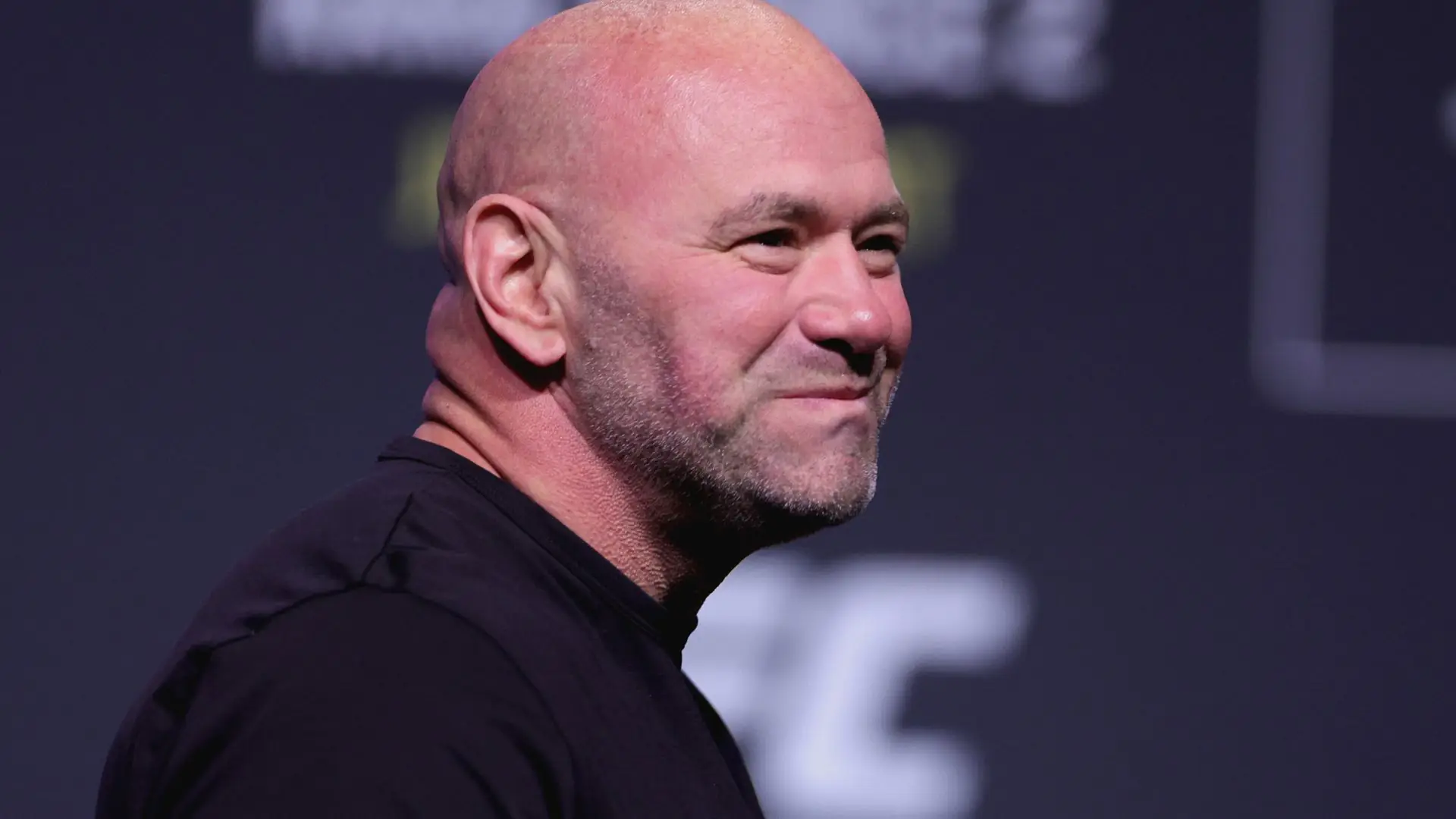  UFC 300: Dana White anuncia luta histórica por cinturão 