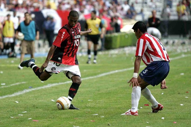 Chivas Athletico 2005 Libertadores Fernandinho