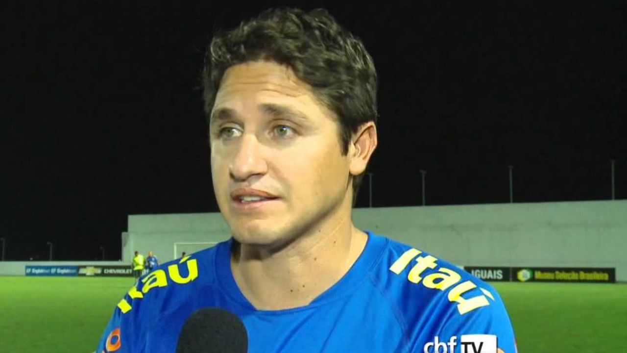 Campeão mundial com a seleção brasileira assume gestão de time paranaense