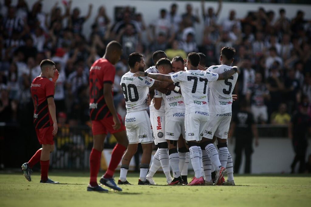 Operário x Athletico