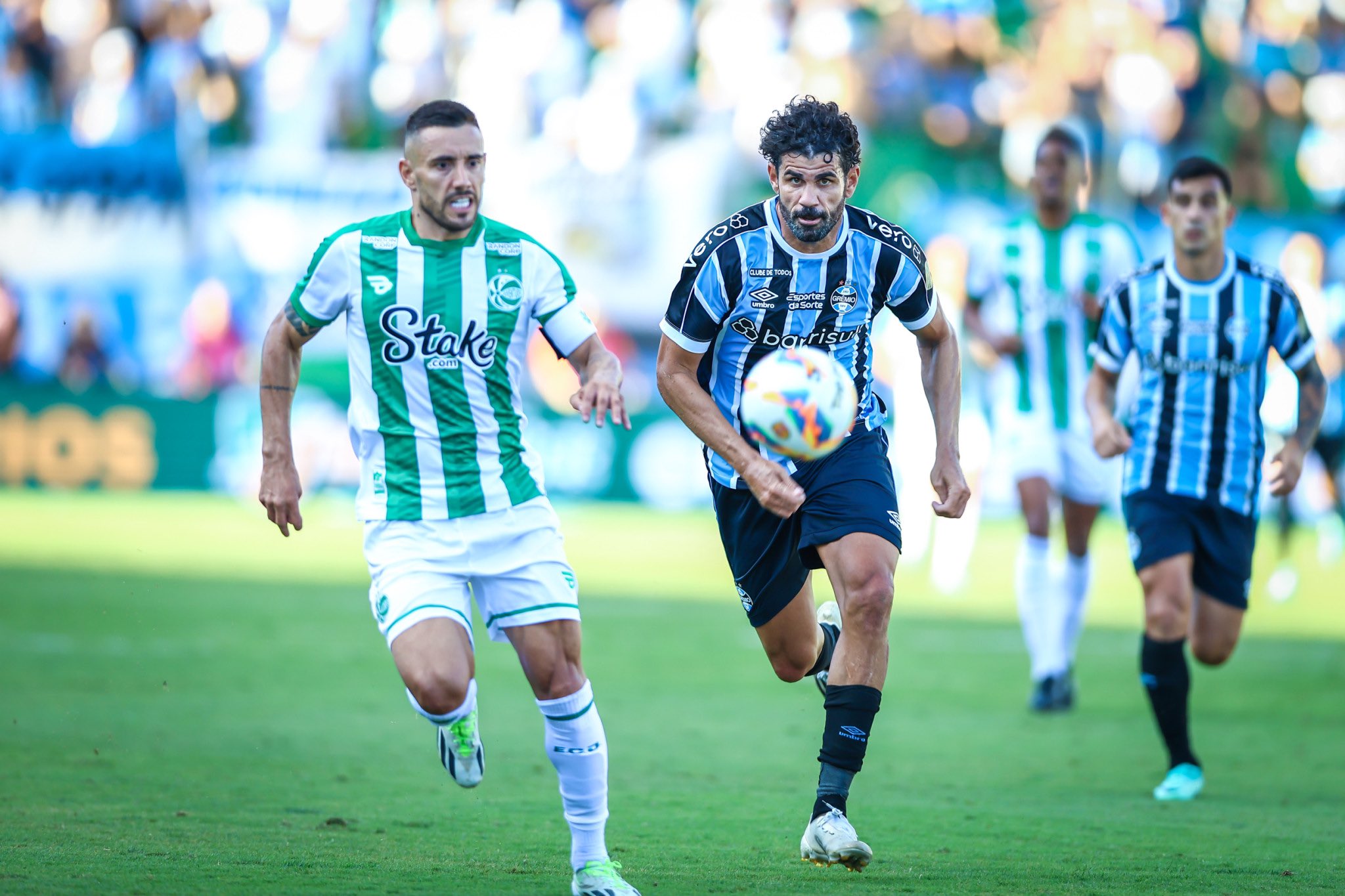  Juventude e Grêmio empatam na ida da final do Gauchão 