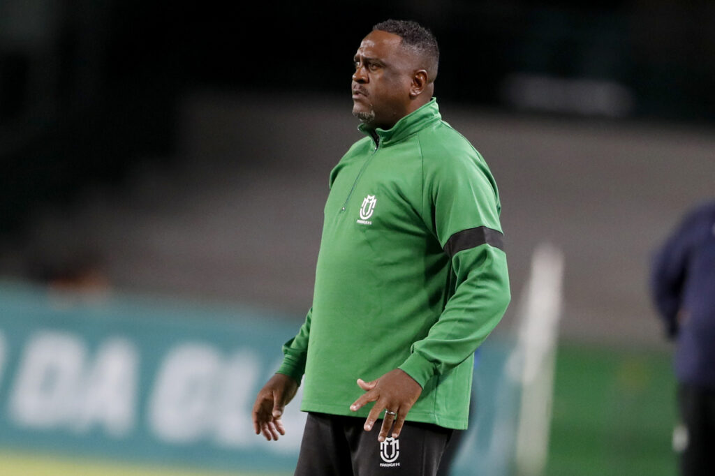 Jorge Castilho, técnico do Maringá