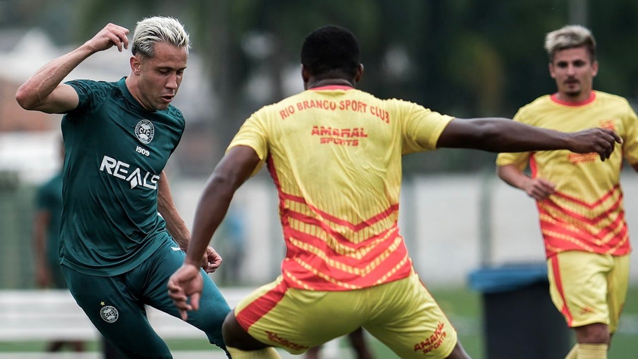  Em preparação para estreia na Série B, Coritiba vence jogo-treino com Rio Branco 