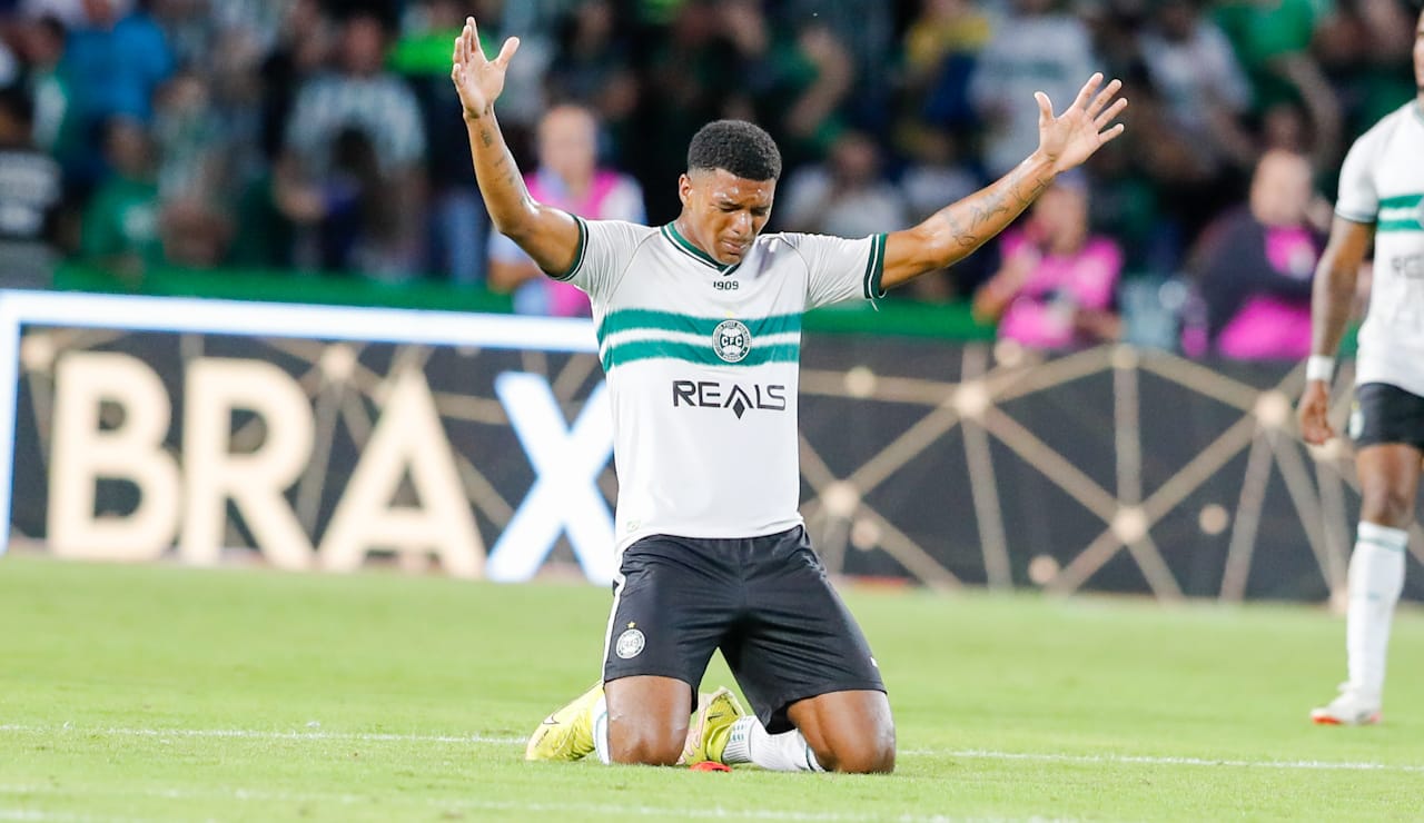  Coritiba sofre mas vence; Athletico sofre mas empata 