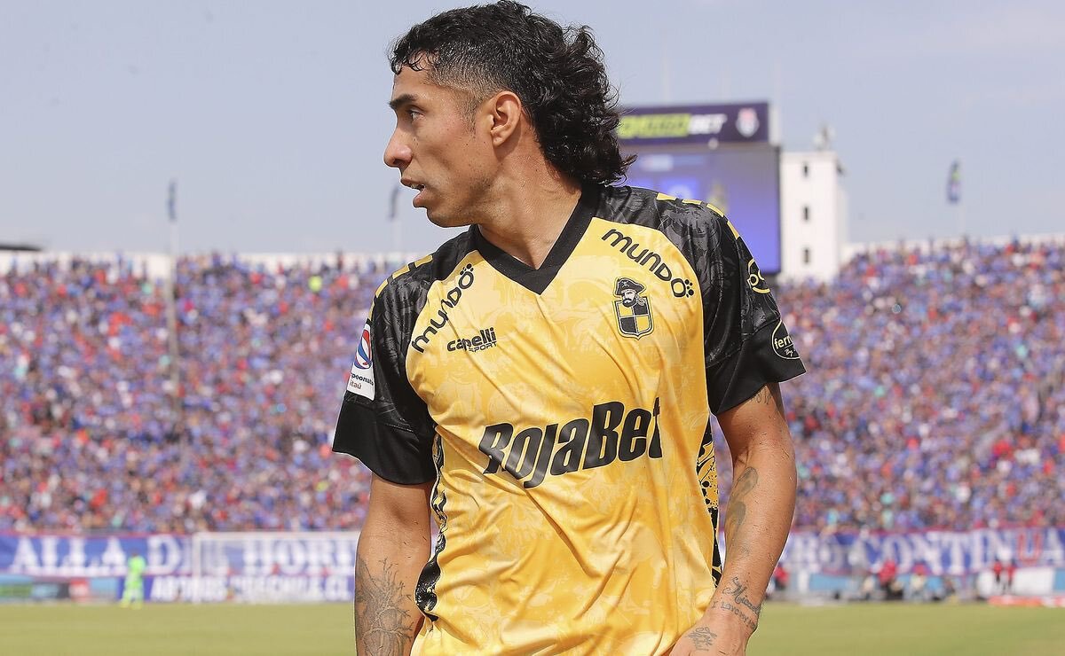  Jogador que ficou 6 anos preso pode jogar Libertadores e Copa América 