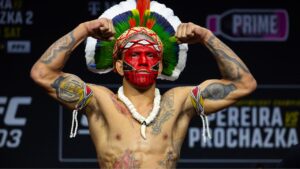 UFC: Poatan é indicado ao prêmio principal do Oscar do MMA 2024