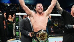 UFC 305: Du Plessis finaliza Adesanya, mantém cinturão e prova domínio nos médios