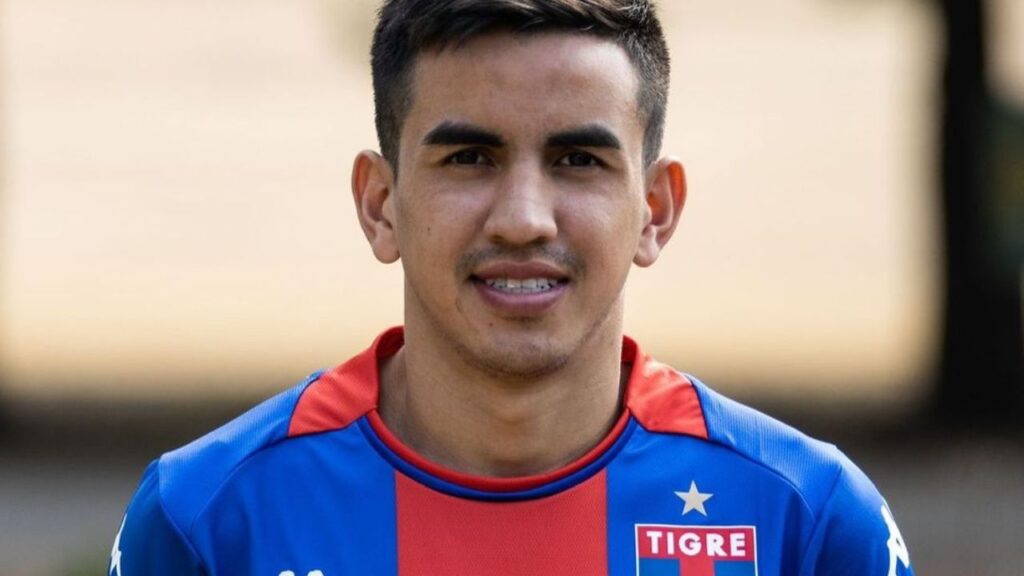 romeo-benitez-atacante-athletico-emprestado-ao-tigre