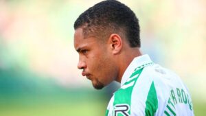 Vitor Roque revela meses de “tristeza” e manifesta desejo na Espanha