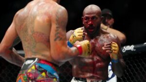 Após nocaute de Poatan, Rountree passa por cirurgia e mostra como ficou seu rosto