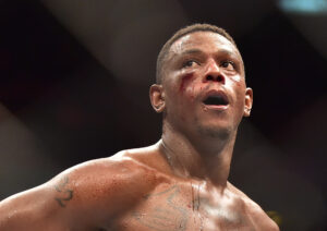 UFC: Jamahal Hill dispensa cinturão por revanche com Poatan