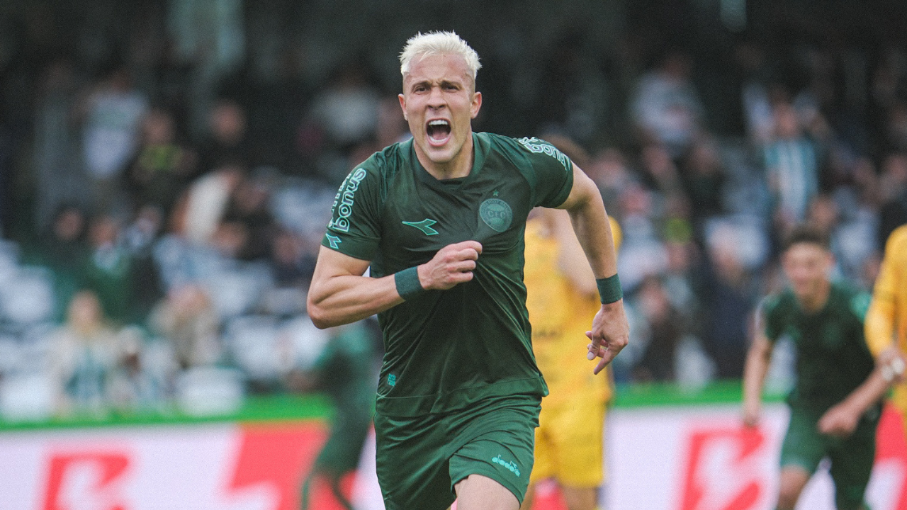  Decisivo, Matheus Frizzo iguala artilheiro do ano do Coritiba 
