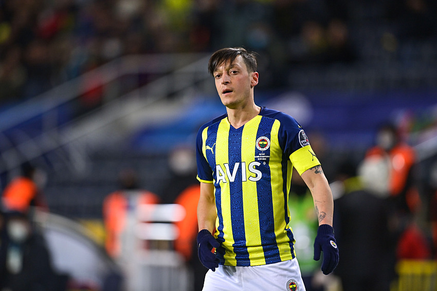 Fenerbahce and Altay
