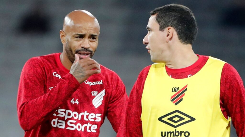 Thiago Heleno e Pablo foram afastados juntos do Athletico. Foto: Átila Alberti/UmDois Esportes.