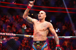 Alex Poatan elege próximo alvo no UFC: “Teria que ser essa luta”