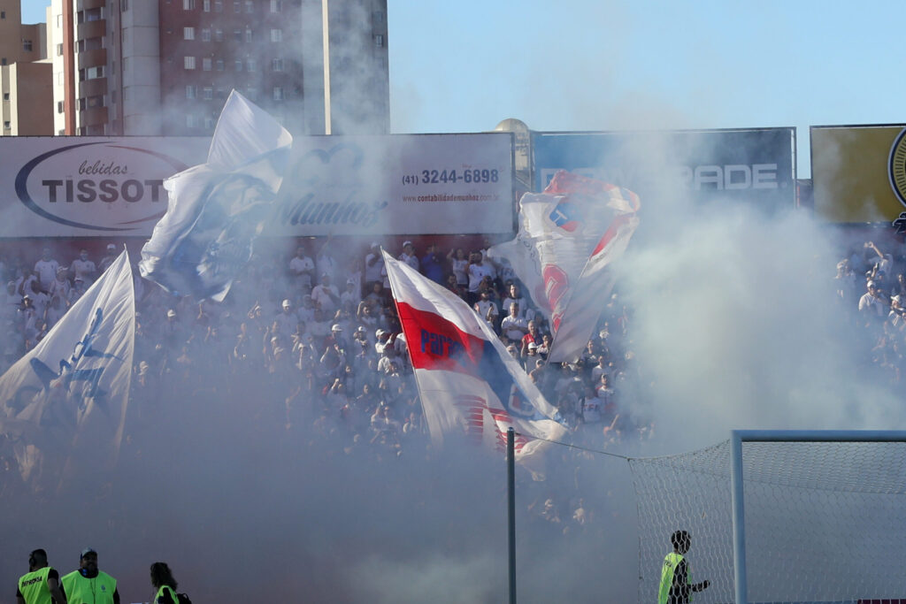 torcida-parana-clube