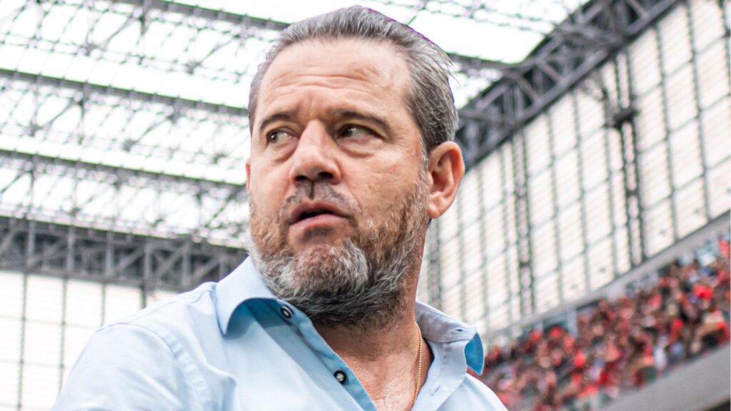 Argel teve passagem polêmica e sem sucesso pelo Paraná Clube. Foto: Gazeta Press.