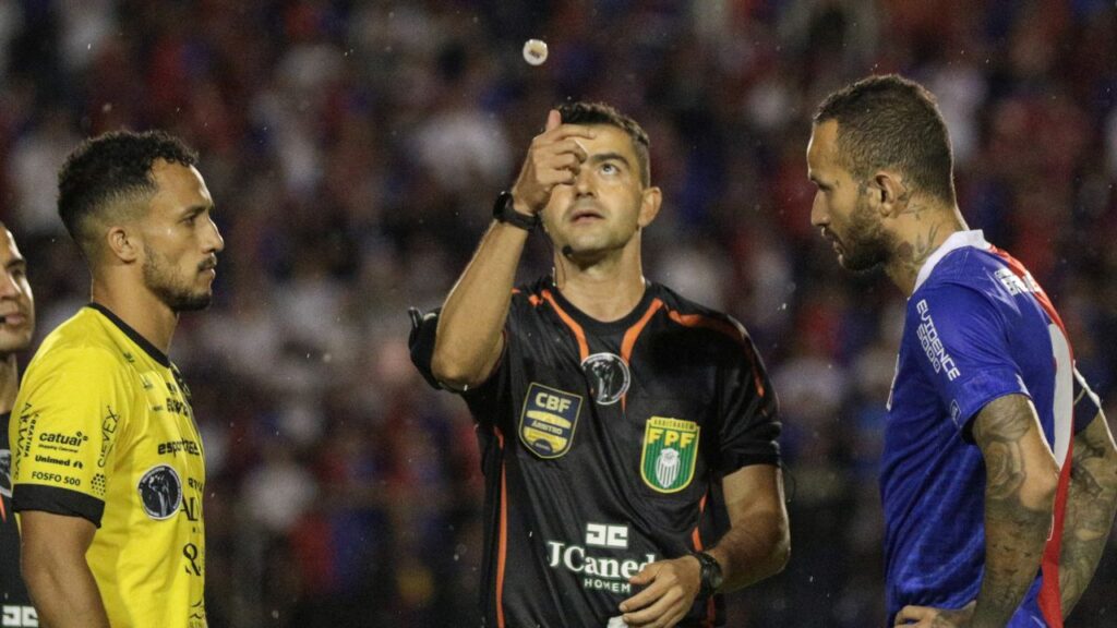 Paraná Clube fez seis substituições contra o Cascavel. Foto: Robson Mafra/AGIF/Icon Sport.
