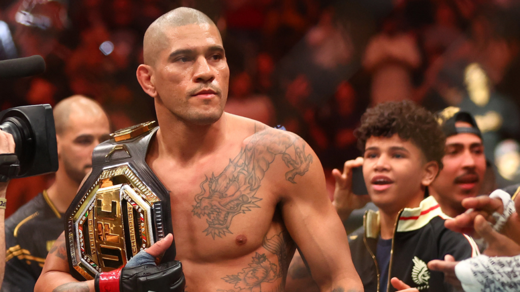 Alex Poatan vai para sua quarta defesa de cinturão no UFc