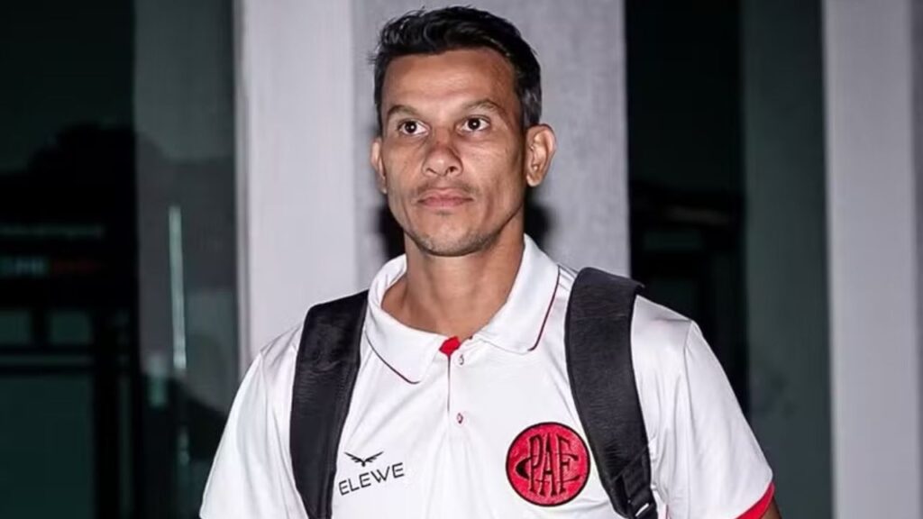 Henrique é gerente e técnico do Pousão. Foto: Giovanni Mendes/Pouso Alegre.