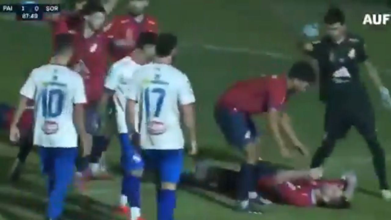 Jogador nocauteia rival em jogo no Uruguai