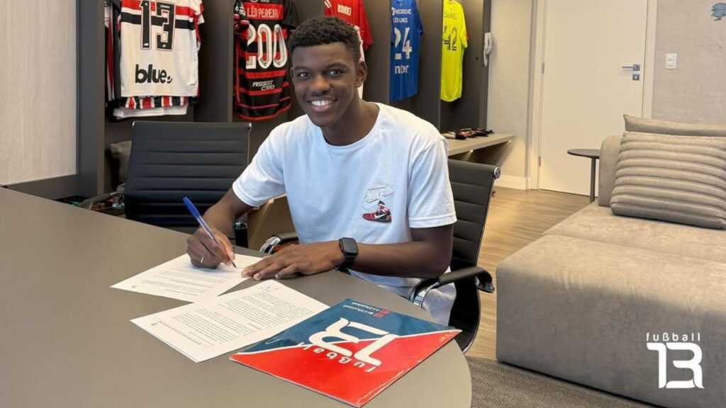 khensane-contrato-r13-fussball