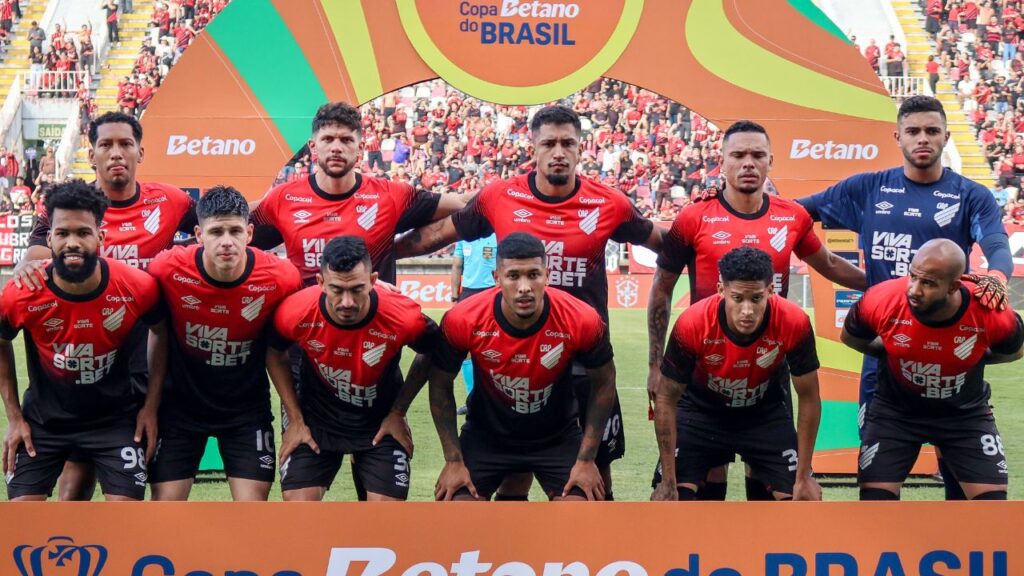 athletico mudanças time técnico maurício barbieri