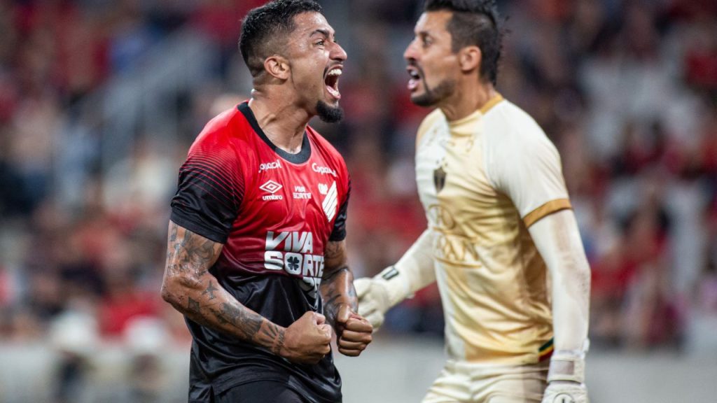 athletico-brusque-renan-peixoto
