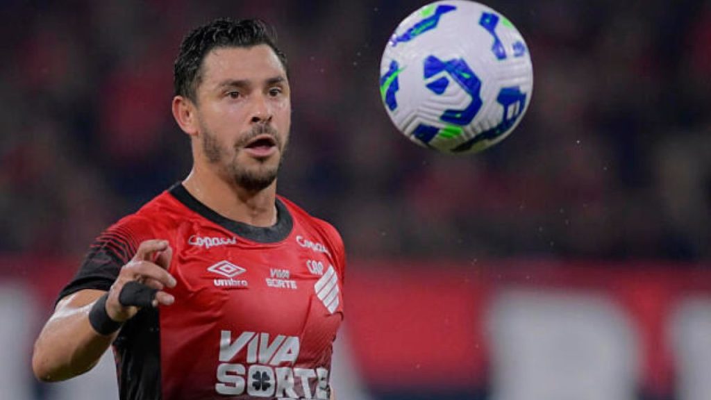 O atributo alt desta imagem está vazio. O nome do arquivo é giuliano-athletico-1024x576.jpg