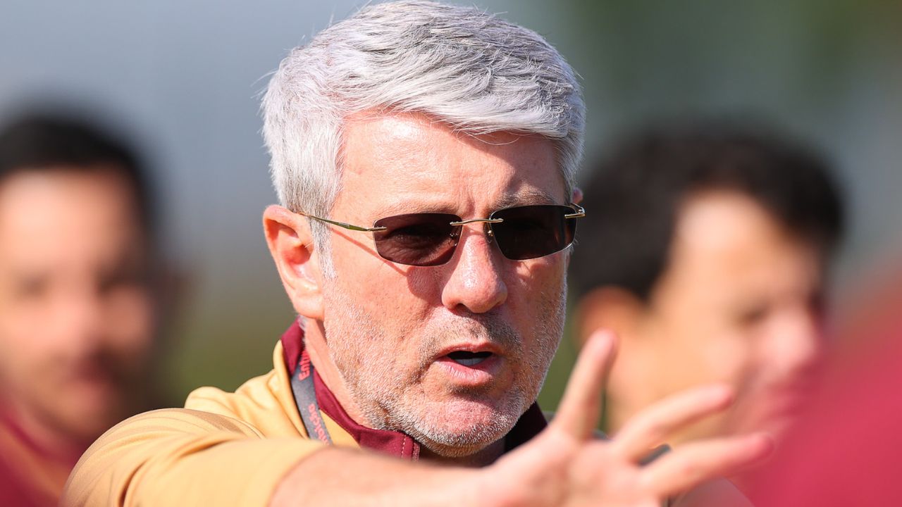 Odair detalha planos para aproveitar promessas da base do Athletico