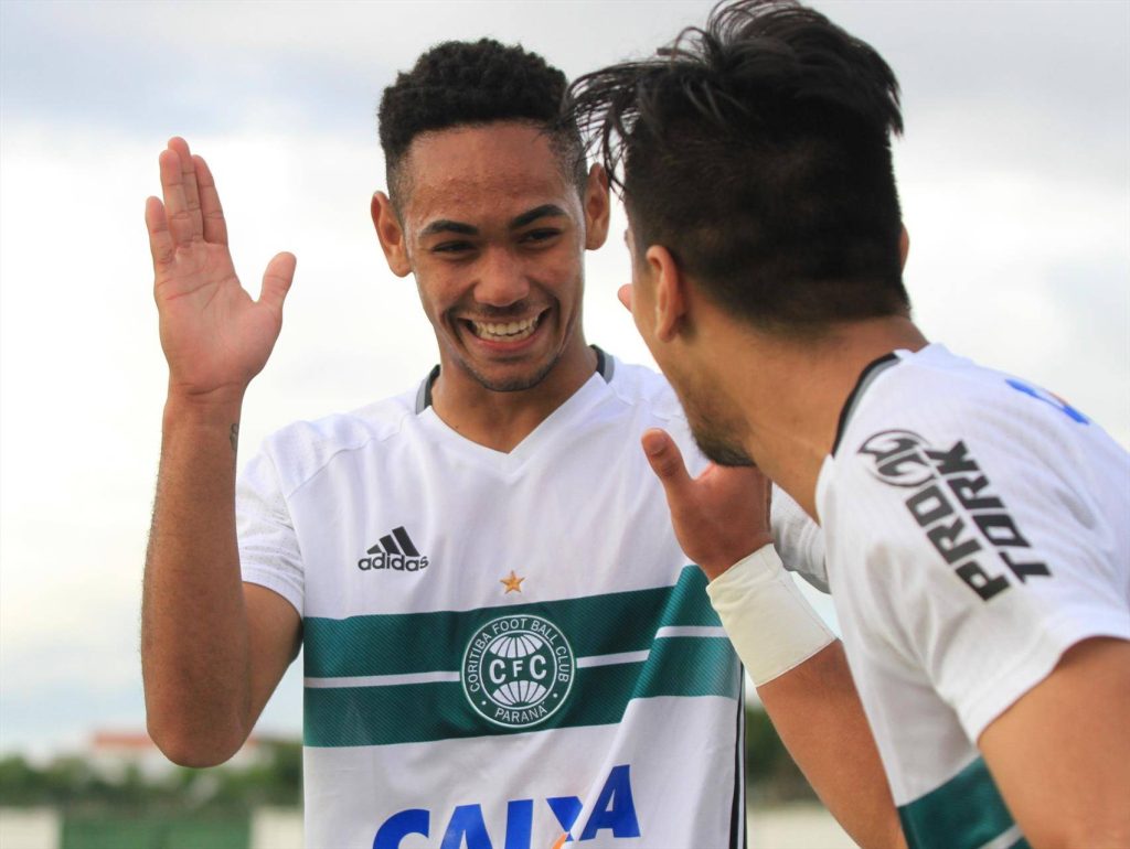 Matheus Cunha não foi aproveitado no Coritiba.