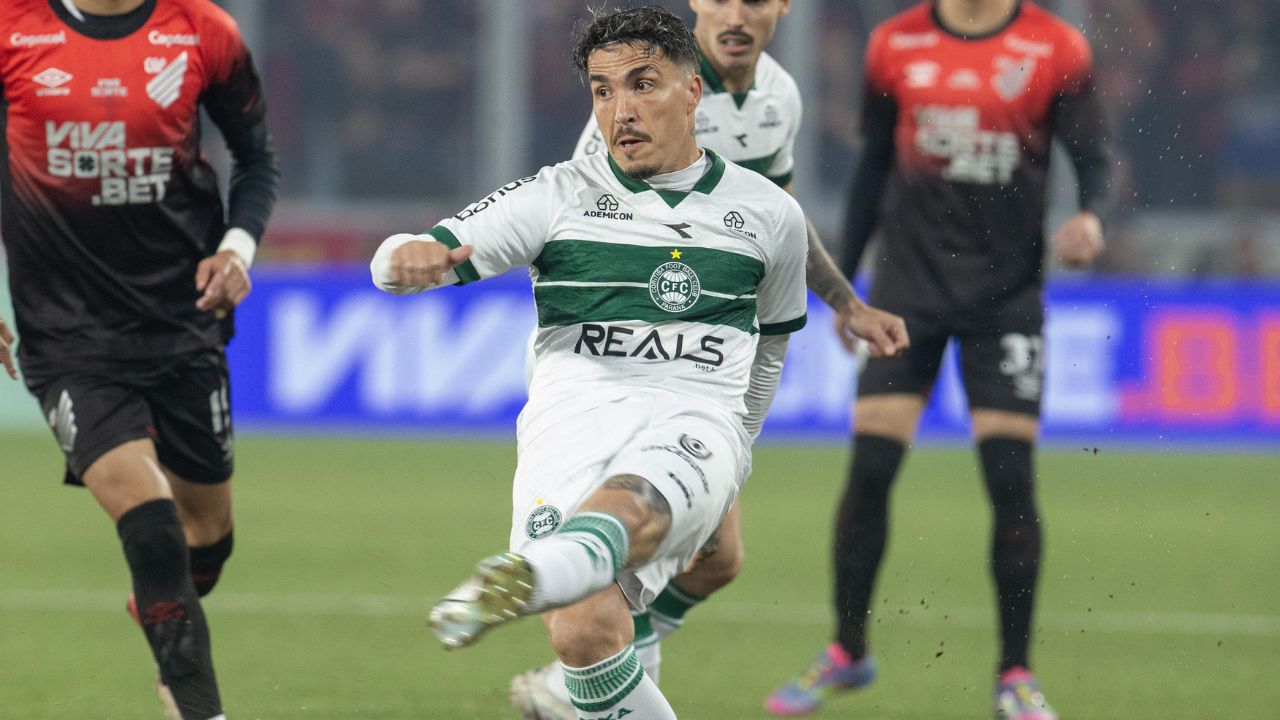 Delegado do Atletiba relata denúncia de agressão de segurança do Athletico a jogador do Coritiba