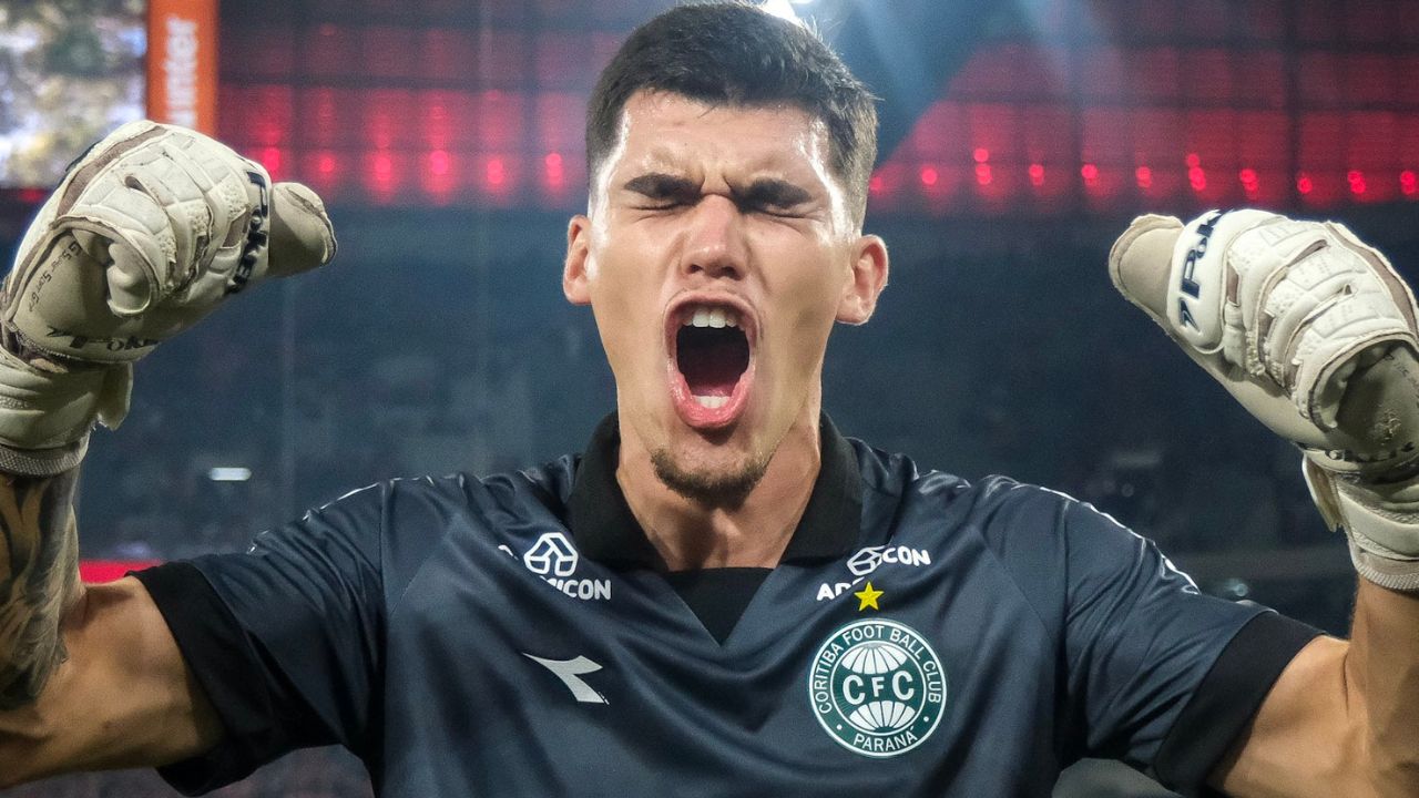 Nota 10: Morisco é o primeiro da história a ter atuação perfeita pelo Coritiba