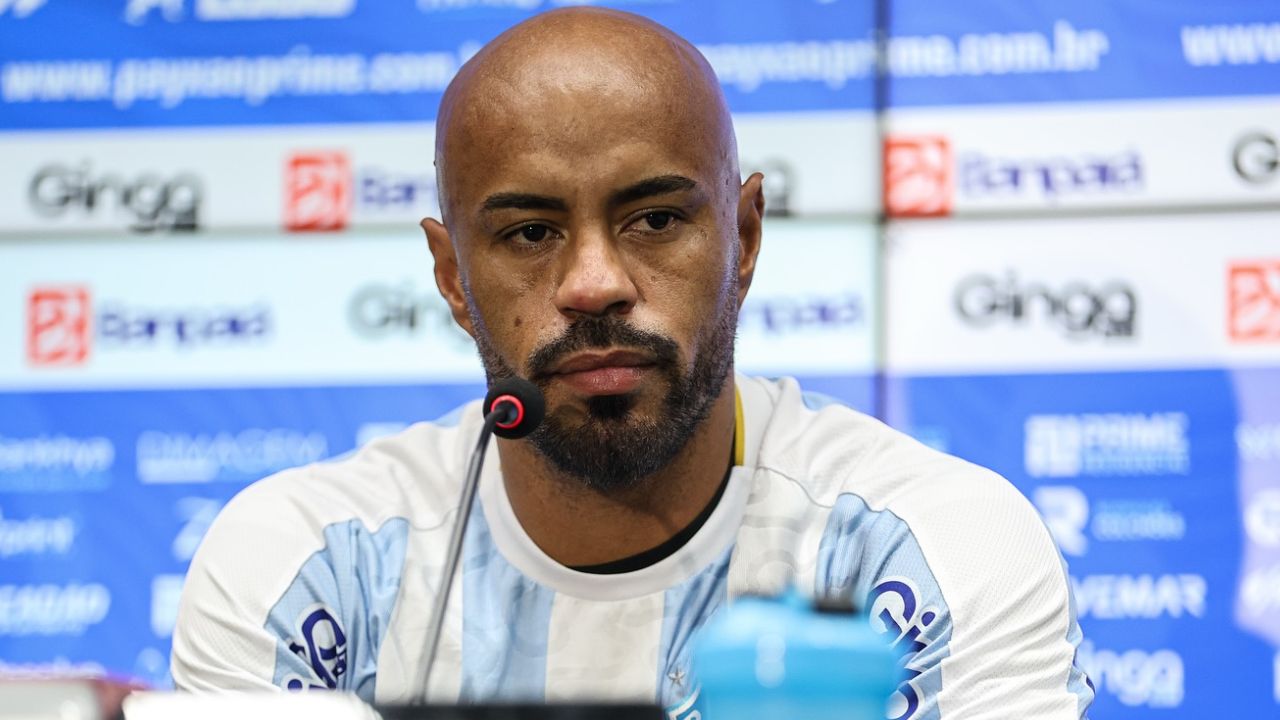 Paysandu toma decisão sobre Thiago Heleno contra o Coritiba